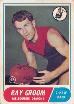 1969 Scanlens VFL #48 Ray Groom Front